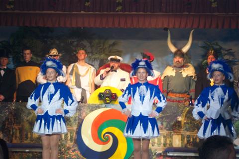 http://www.elschbach.de/media/Fasching/100_1311 (Custom).JPG